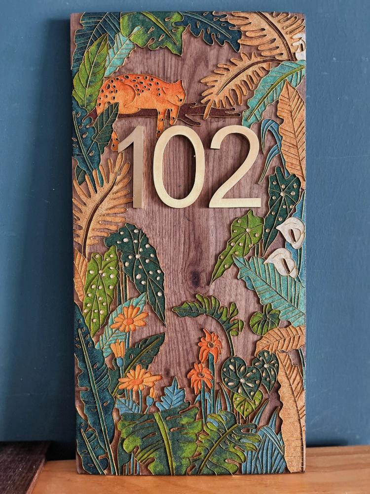 Lucky Custom Cloisonné Enamel House Number Plate – Tropical Jungle Design for a Unique Home Entrance