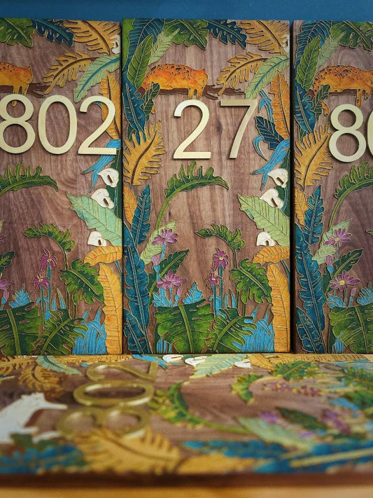 Lucky Custom Cloisonné Enamel House Number Plate – Tropical Jungle Design for a Unique Home Entrance